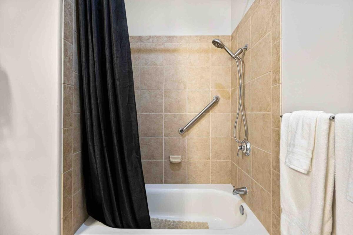 La Quinta Gem 1 Bedroom Pool Hot Tub Sleeps 4 外观 照片